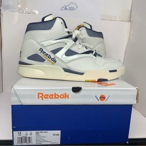Reebok Classic Pump Omni Zone II Chalk Navy Men's Size 12